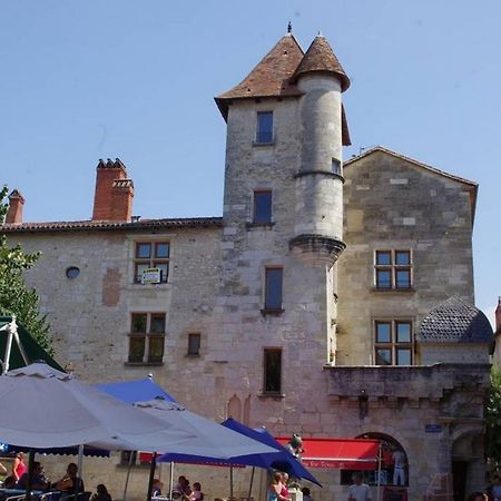Appartement En Centre Ville Historique Périgueux Exterior foto